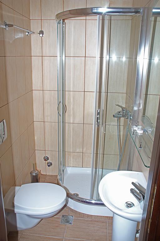 Kristal Hotel Prínosz Szoba fotó